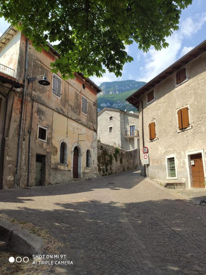Brentino Belluno Agriturismo Revena מראה חיצוני תמונה