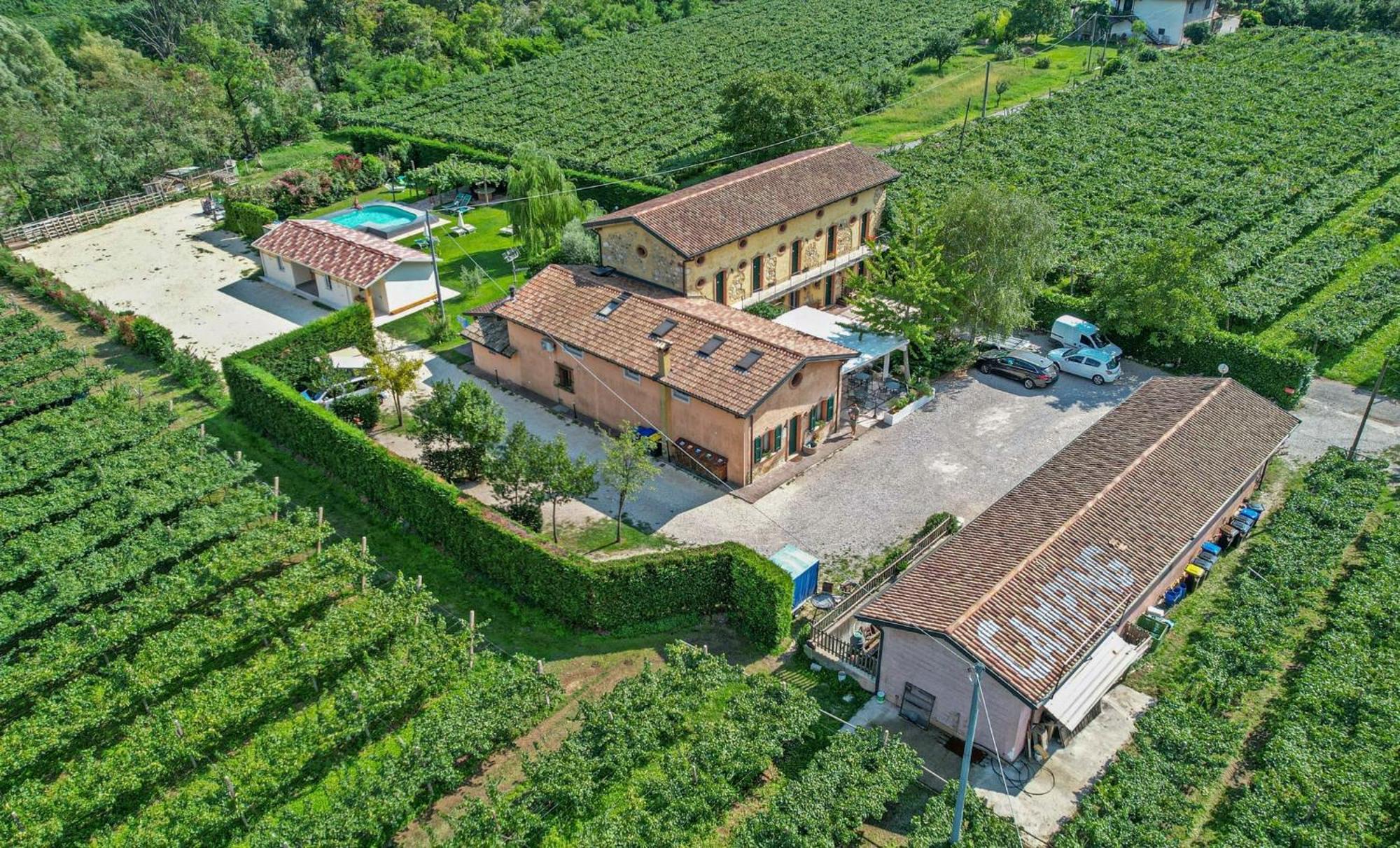 Brentino Belluno Agriturismo Revena מראה חיצוני תמונה