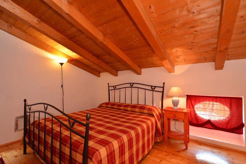 Brentino Belluno Agriturismo Revena מראה חיצוני תמונה